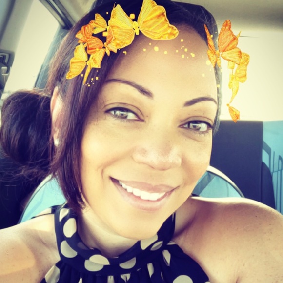 Meet your Posher, Thrifty Thicky Chicky - Picture 2 of 5